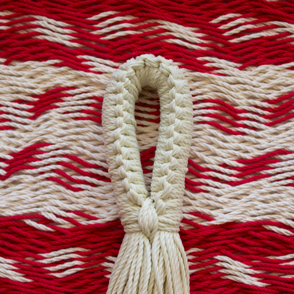 Hamaca Boho con Motas Chicas Estándar Rojo-Natural