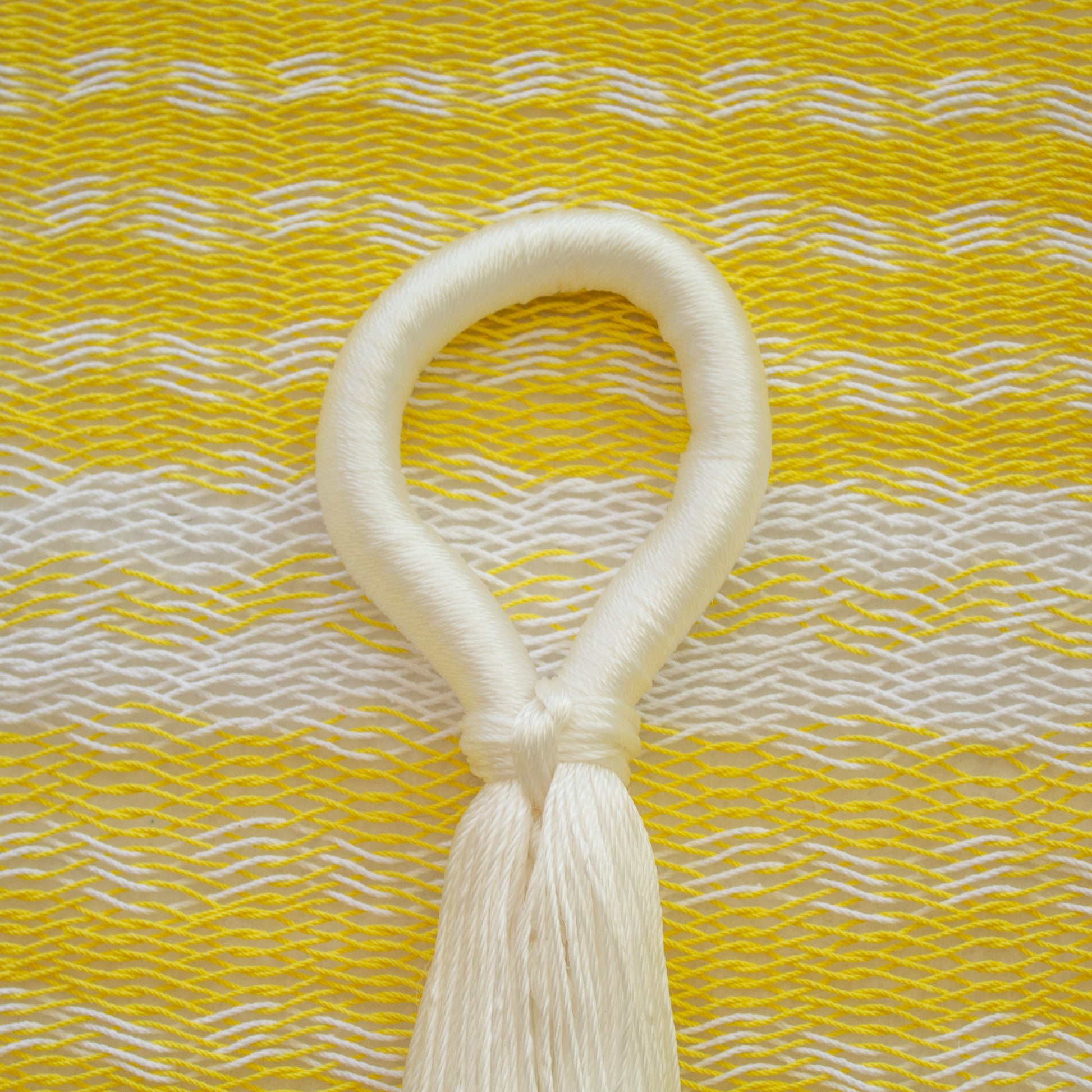 Hamaca Tradicional de Algodón Blanco-Amarillo Matrimonial