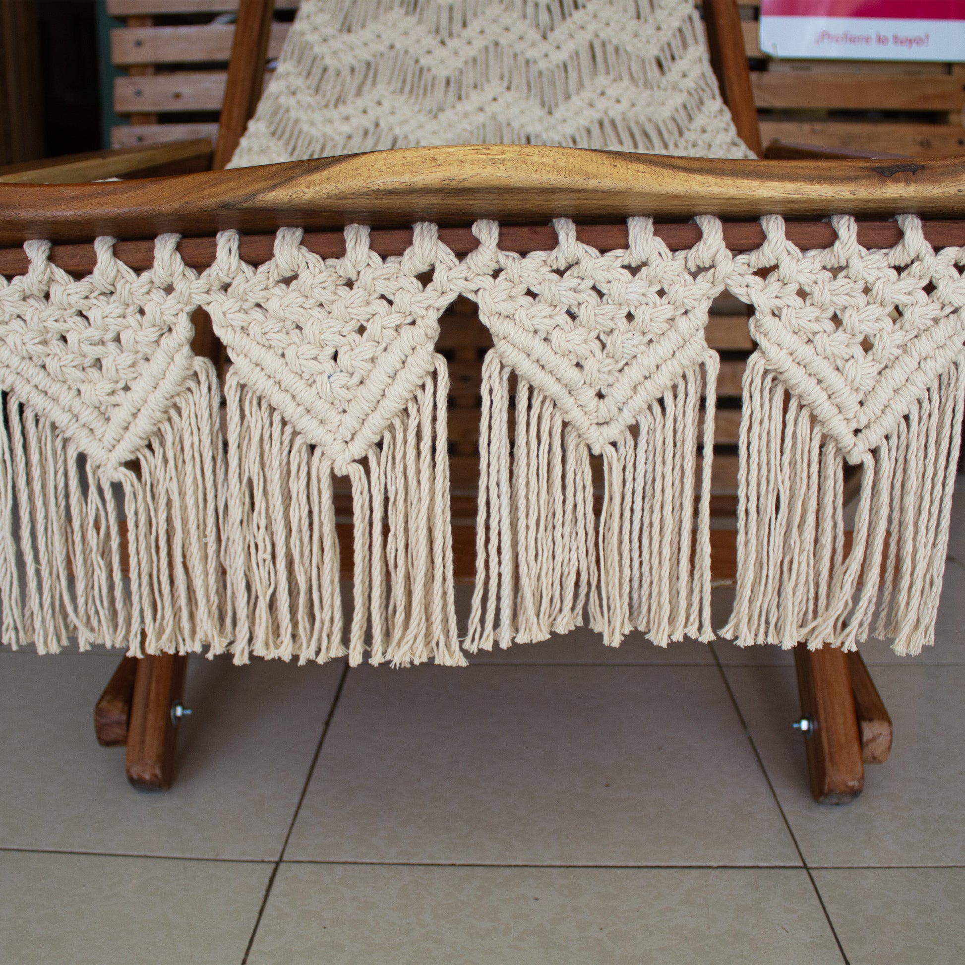 Silla Mecedora Macramé Natural