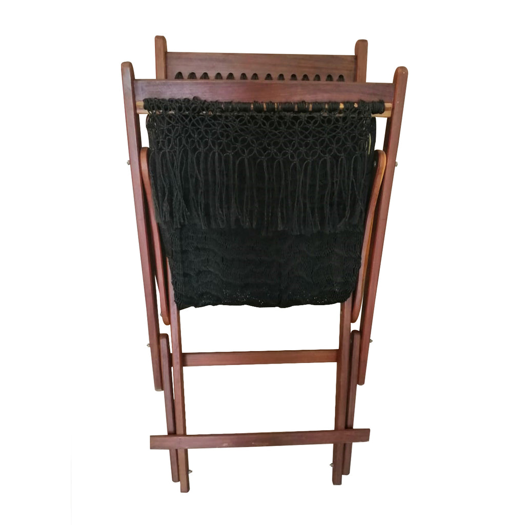 Silla Mecedora con Macramé
